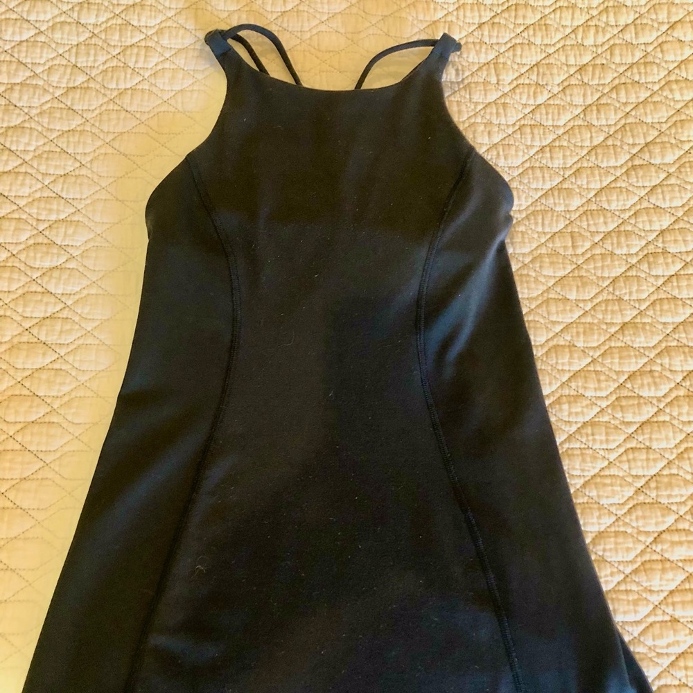 Lululemon size 0 workout tank
